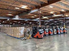 英国海外仓和亚马逊FBA仓哪一个配送费用高一些?