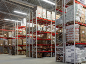 英国海外仓换标然后转运要多久?怎么收费的?