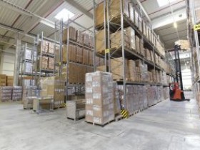 英国海外仓贴标换标需要注意什么