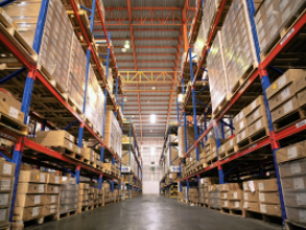 英国跨境政策一变再变,自营海外仓或许是卖家的避风港