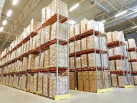 找英国海外仓中转的话,具体怎么收费?