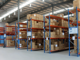 FBA库容总是被砍?用英国海外仓就行啦!