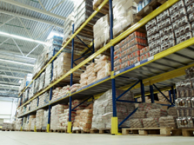 旺季FBA库容不够用怎么办?英国海外仓高效中转可以帮你