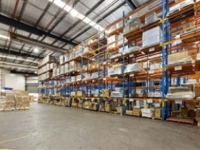 数码电子品类卖家想找海外仓换标,哪家海外仓比较好?