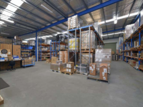 我想知道,跨境卖家选英国海外仓一般要注意什么?