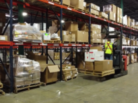 爆发35.2%!宠物卖家抢英国,海外仓成秘密武器