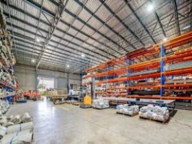 FBA仓、国内直邮、第三方自营海外仓,哪种模式比较适合亚马逊卖家?