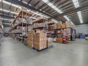 TikTok Shop英国海外仓露营装备一件代发费用