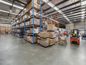 TikTok Shop美妆增速26%,英国海外仓成了救场关键?!