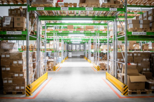 最近在研究英国海外仓的移仓换标,说实话到底什么产品才适合这项服务?