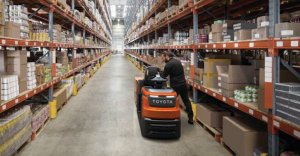 英国海外仓移仓换标费用多少?