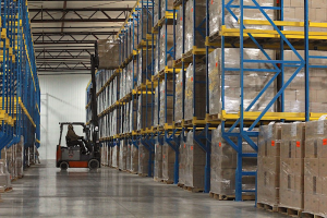 美妆卖家使用英国海外仓一件代发需要注意什么？