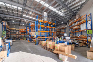 情人节爆单变愁单？英国海外仓成卖家救命稻草