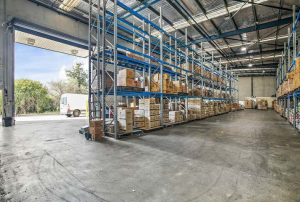 一条睡袋年销3300万美金，亚马逊卖家如何用海外仓接住这红利？