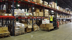 爆发35.2%！宠物卖家抢英国，海外仓成秘密武器