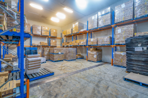 英国海外仓一件代发大货中转怎么收费？