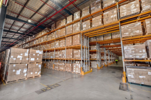 英国亚马逊FBA换标,为什么一定要用英国海外仓操作