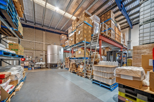 亚马逊加速配送，卖家怎么用英国海外仓实现？