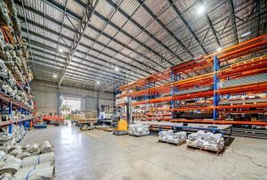 FBA仓、国内直邮、第三方自营海外仓,哪种模式比较适合亚马逊卖家?