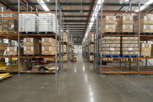 纯电产品电池怎么出海英国？海外仓代发才是破局关键