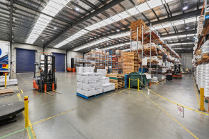 手机配件卖家在英国，真该考虑用海外仓了