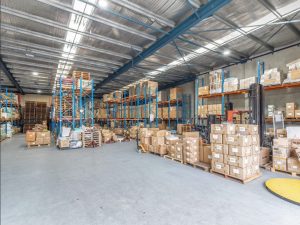 美妆药品出海英国市场，为什么越来越多人用转运仓？