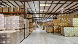 英国海外仓换标做不好，旺季再爆单也白搭！