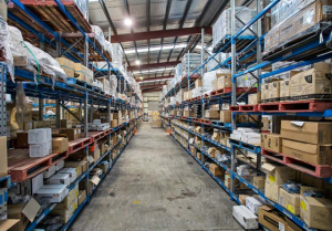 英国海外仓亚马逊fba移仓换标，能自己去提货吗？