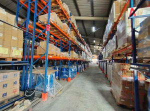 英国站亚马逊海外仓FBA换标，卖家自提和物流配送区别大吗