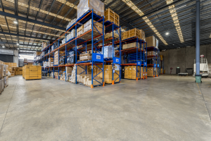 儿童用品出海英国,为什么你一定要用英国海外仓代发货?