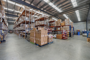 TikTok Shop英国海外仓露营装备一件代发费用